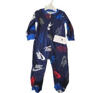 NWT Nike Infant Feetie Pajamas
